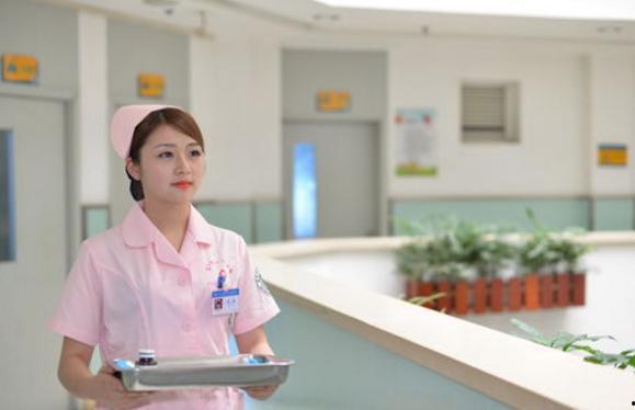 国产三级医生和护士在线,医生与护士的在线风采展现